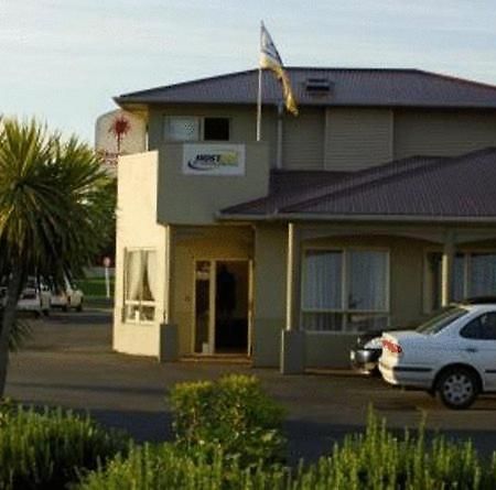 Shortland Court Motel Темс Экстерьер фото